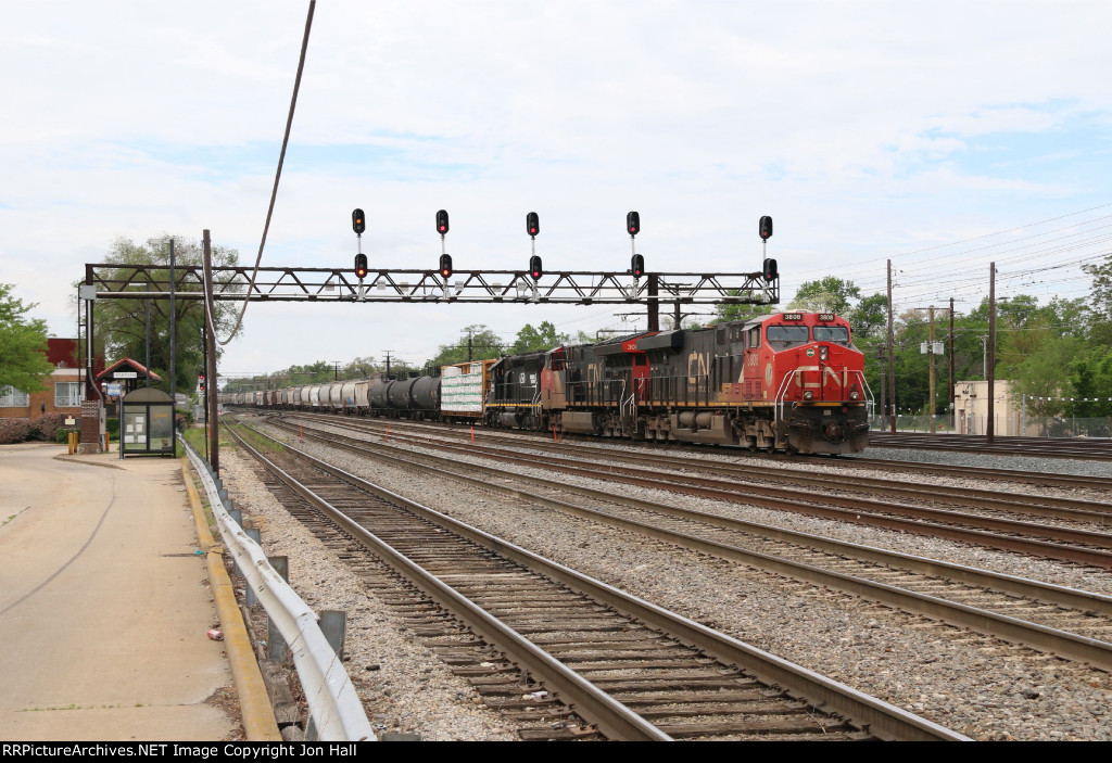 3808 leads M337 north through CP Homewood